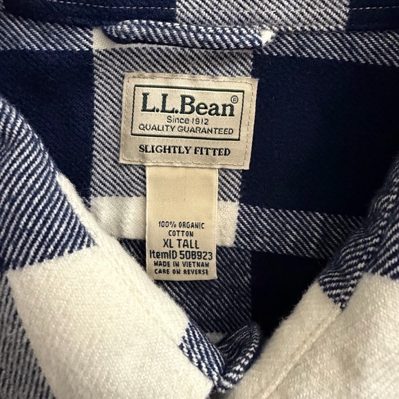 L.L.Bean XLT Flannel Shirt Navy Cream Buffalo Plaid Organic Cotton Slightly Fit - Picture 4 of 8